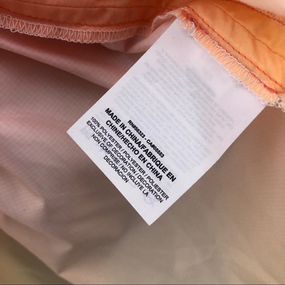 Nike Sunset Windbreaker Poncho. - Picture 8 of 8